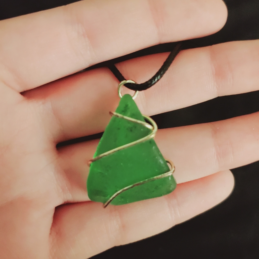 Necklace - Picture 2 of 2